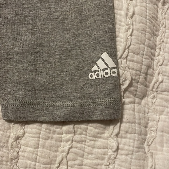 Adidas leggings-small - Picture 4 of 5